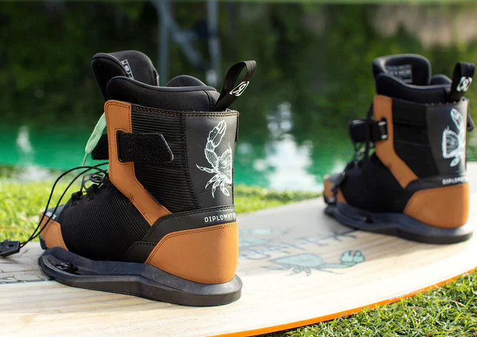 Wakeboard Bindings For Men | Wakesports Unlimited
