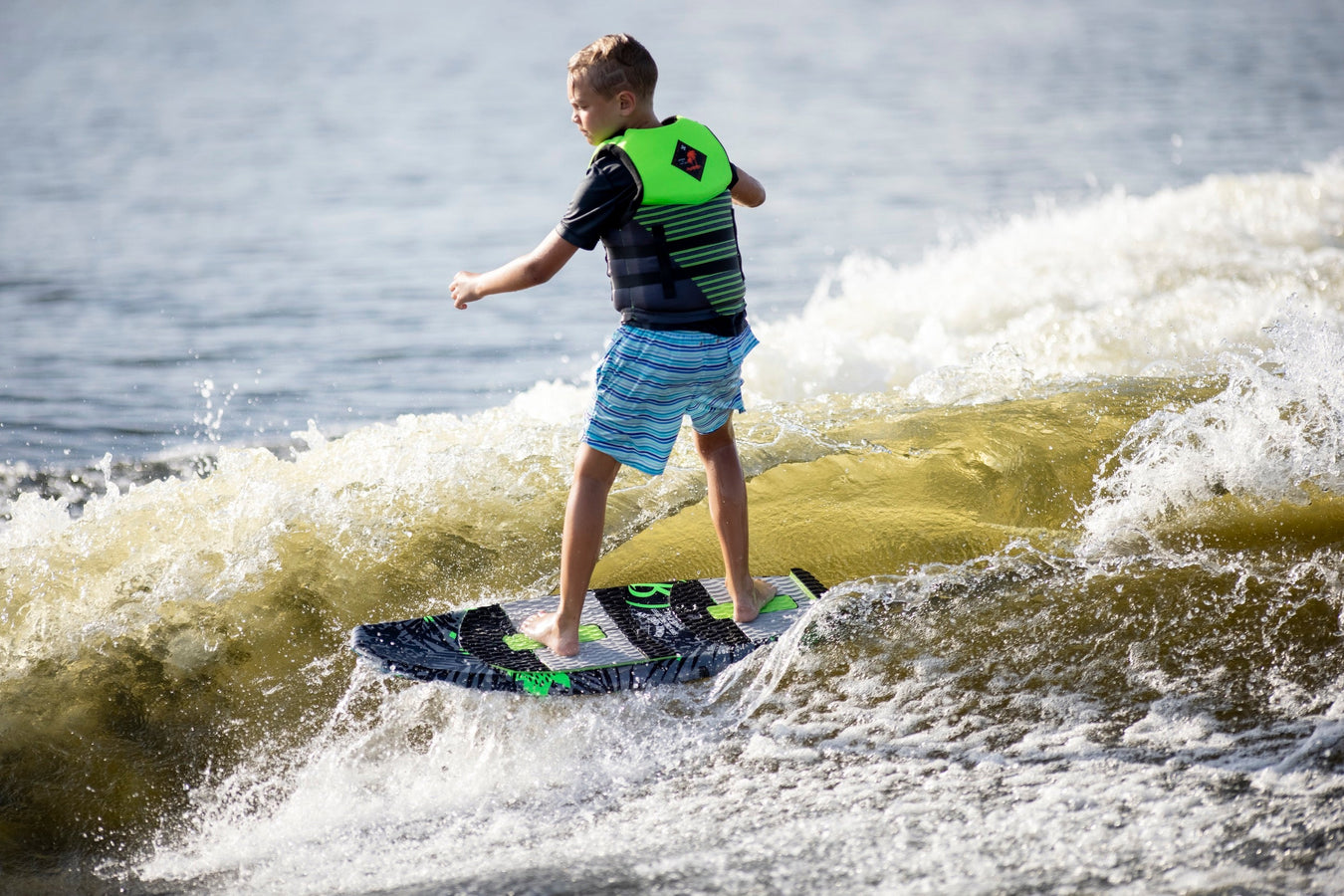 Wakesurf Boards For Kids | Wakesports Unlimited
