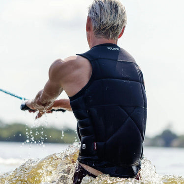 Follow Gratis Impact Vest - Black