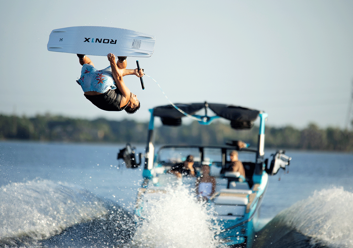 2023 Ronix One Timebomb Wakeboard – Wakesports Unlimited