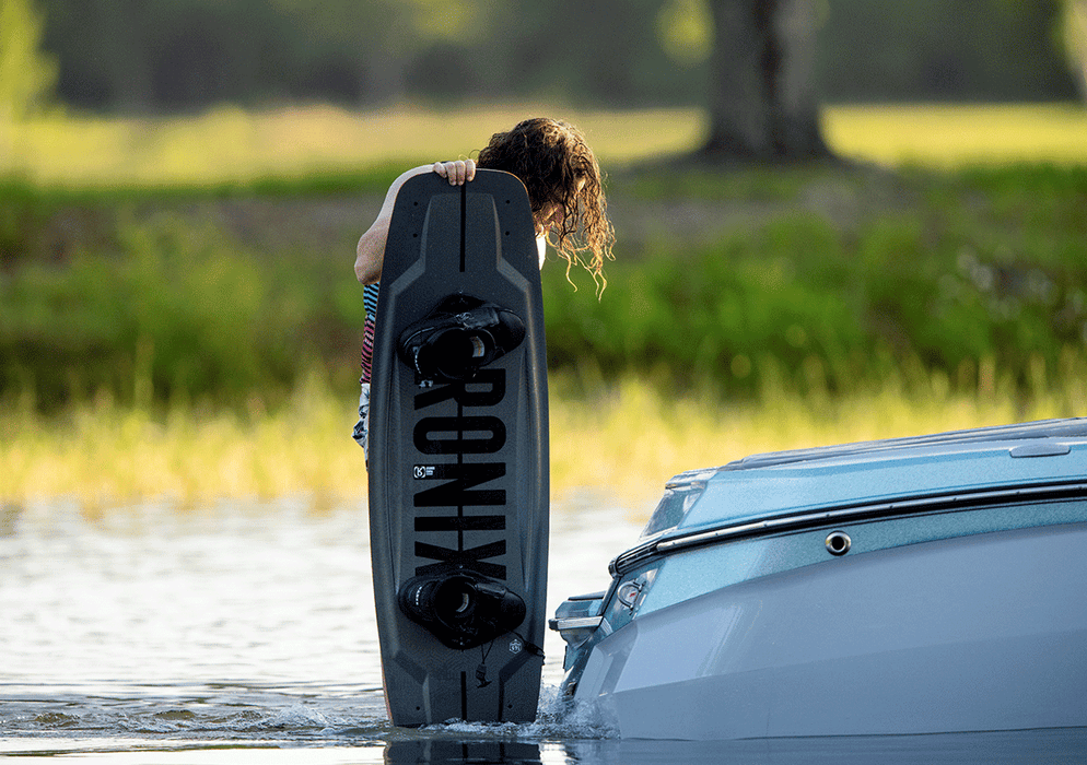 Ronix Parks Wakeboard Package w/ Parks Bindings 2024 - Wakesports Unlimited | Parks Bonifay