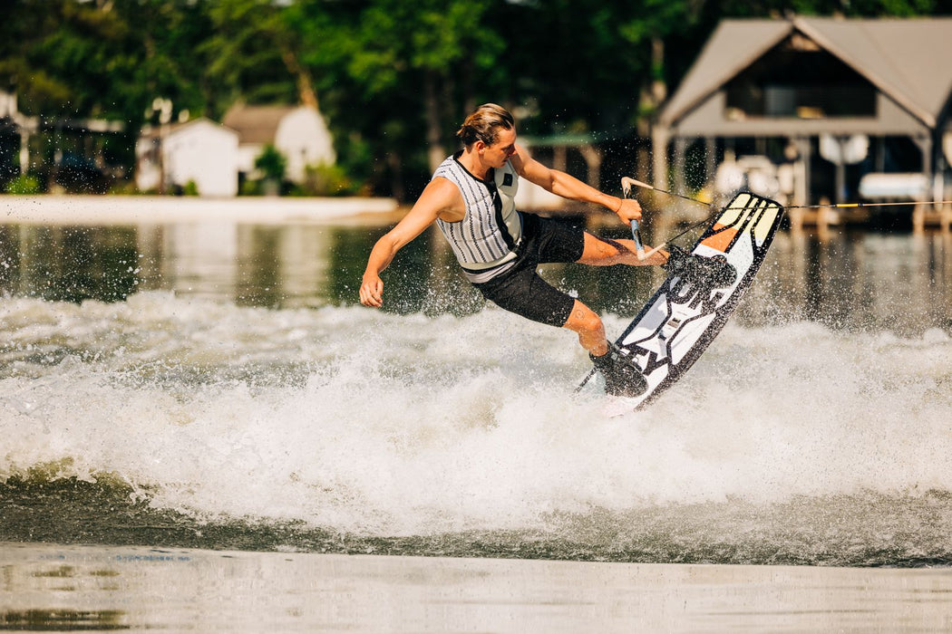 Liquid Force Unity with Classic CT Wakeboard Package 2024