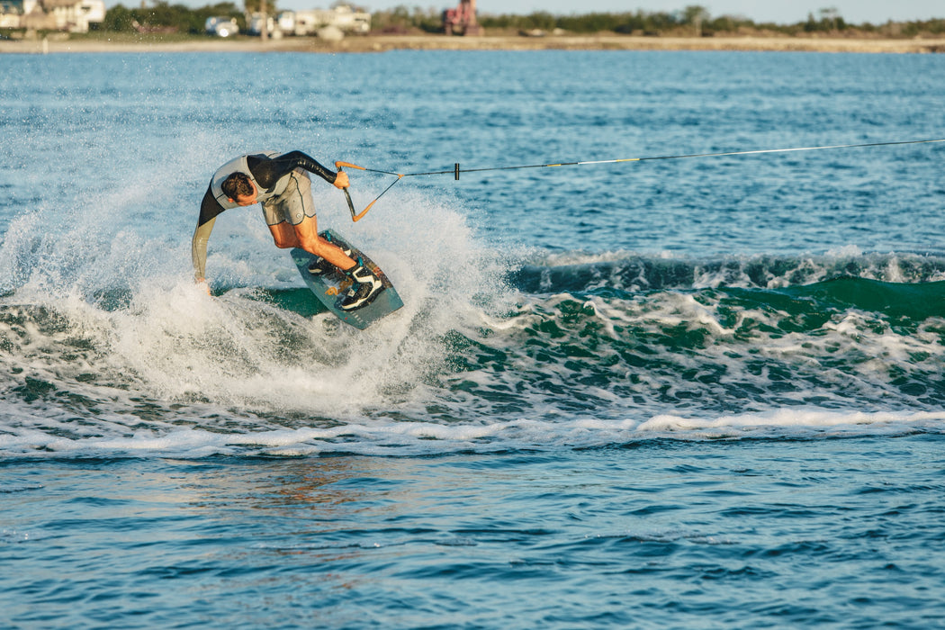 Ronix Supreme with Anthem BOA Wakeboard Package 2026