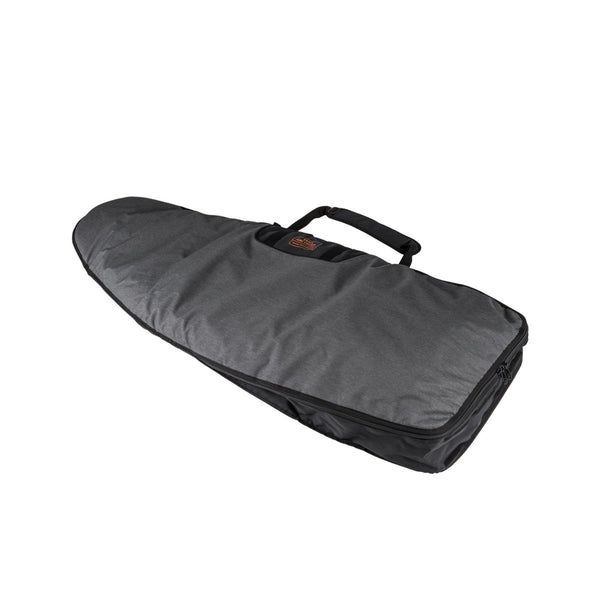 Video demonstration of the Ronix Dempsey surf case showing board loading, zipper quality, and padding thickness.