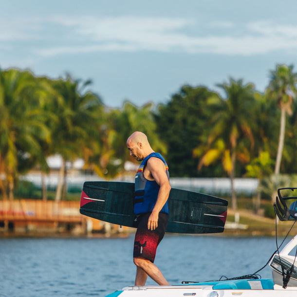 2026 Ronix Vault Wakeboard product video detailing this beginner friendly asymmetrical rail technology and 3-stage rocker profile.