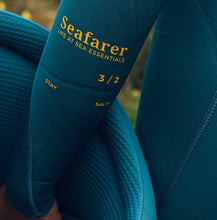 Load image into Gallery viewer, 2024 Manera Women&#39;s Seafarer Hybrid 3.2 Wetsuit - Wakesports Unlimited | Stay Salty
